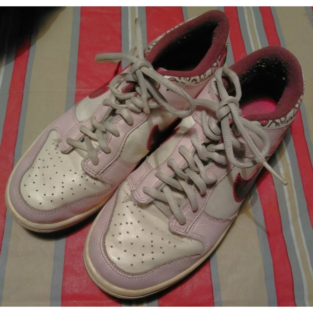 Nike Dunk Low GS HEART LOCK Size 5Y. RARE 2007 Nike 309601-165 Youth A2